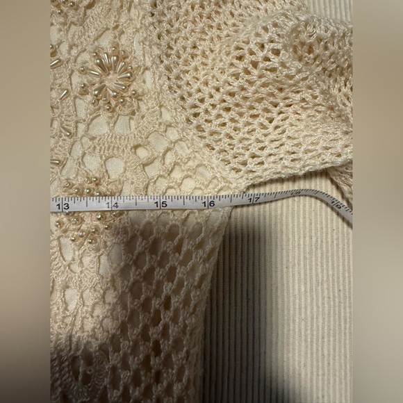 Peck & Peck Cream Crochet Blouse with Pearl Accent - Picture 7 of 11